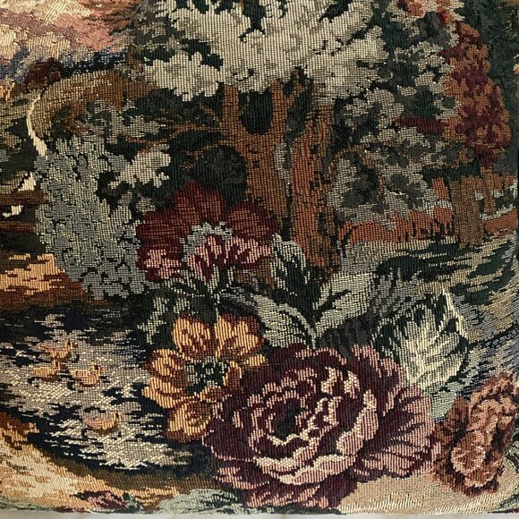 Soft Vintage Tapestry Ducklings in a pond Forest Down all under down Pillow 90s - Picture 3 of 3